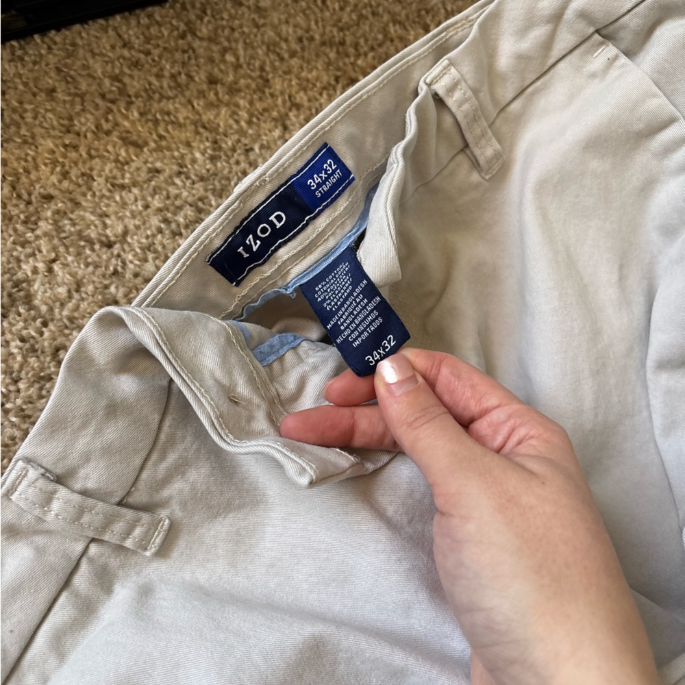 IZOD Men's Tan Dress Pants